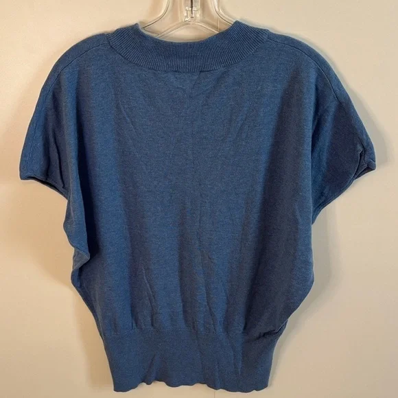 Organic Cotton Blue V-Neck Sweater - Picture 4 of 7